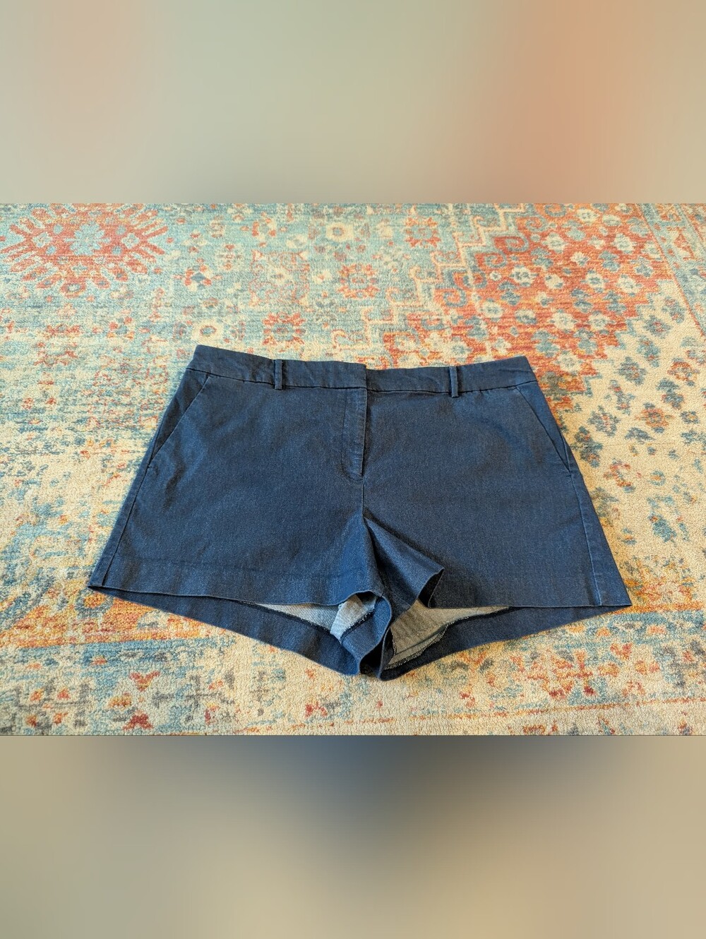 LOFT Women's 18 Blue Chambray The Riviera Short Chino Style Denim Dressy